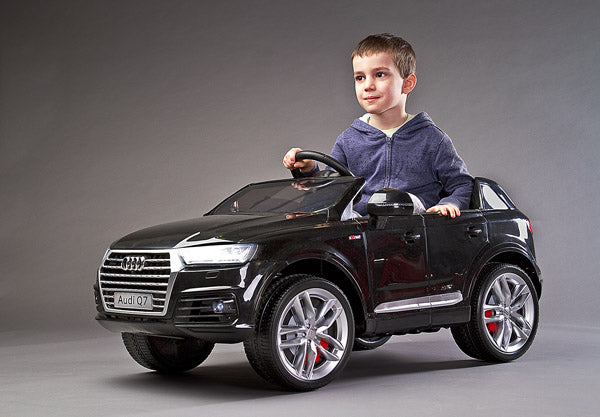 AUDI Q7 Kinderauto