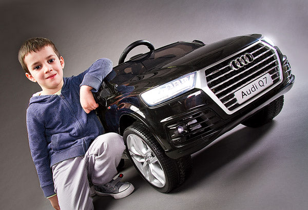 AUDI Q7 Kinderauto