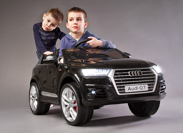 AUDI Q7 Kinderauto