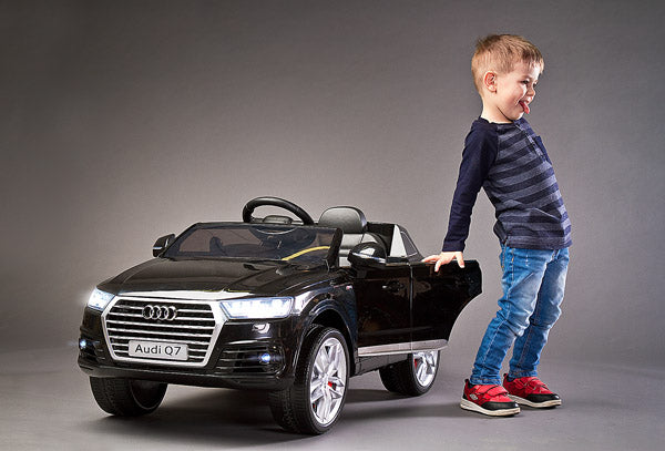 AUDI Q7 Kinderauto